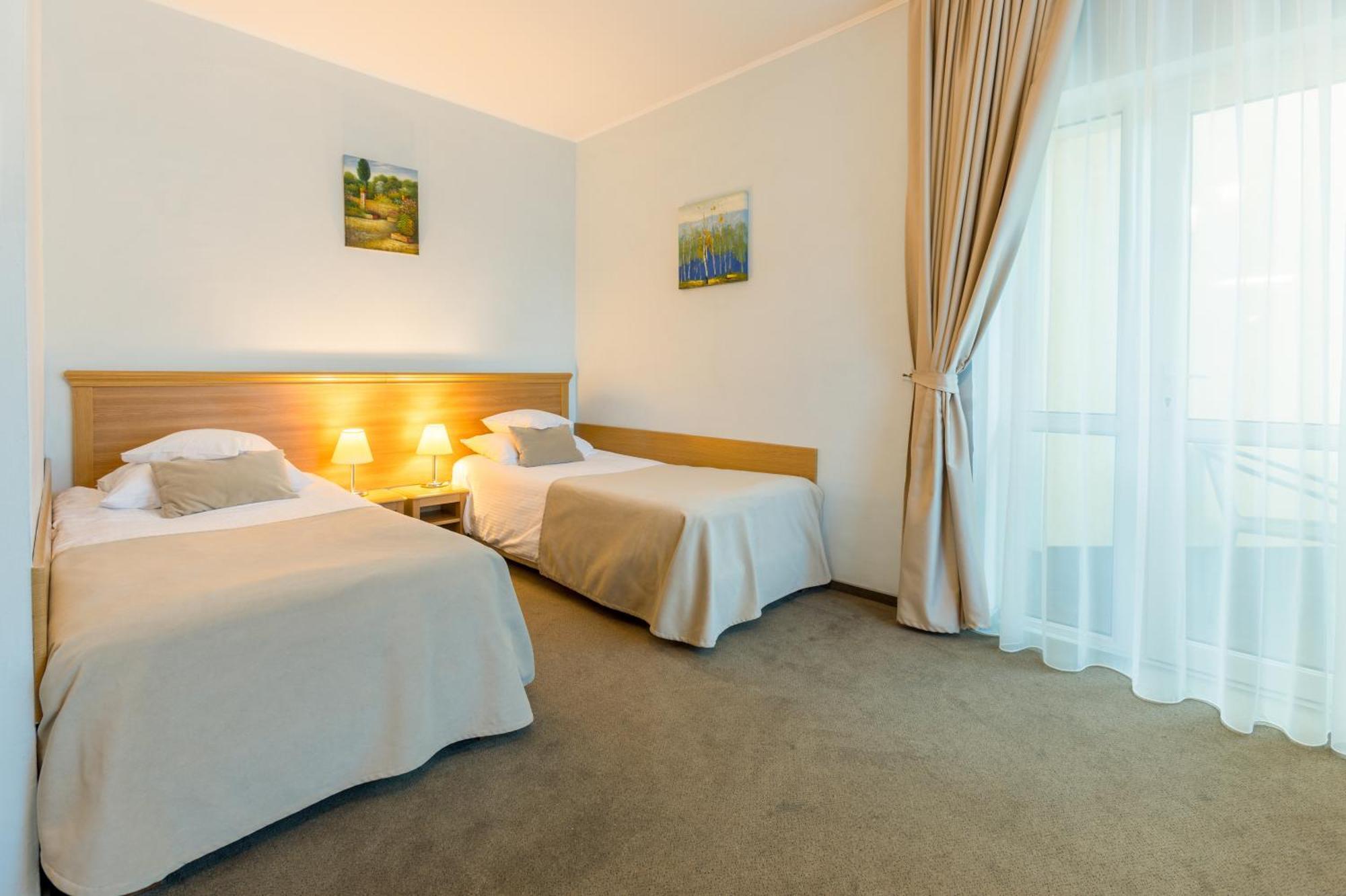Hotel Ambient Брашов Номер фото